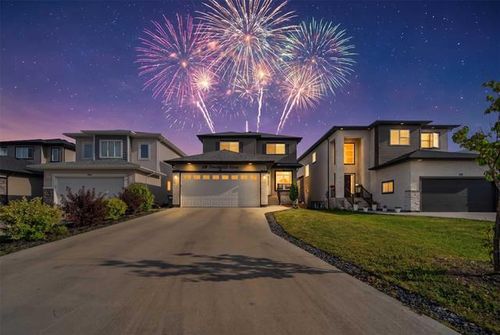 86 Pennyhill Gate, Winnipeg, MB, R2P1W7 | Card Image