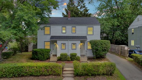 83 Woodlawn Cir, East Hartford, CT, 06108-2838 | Card Image