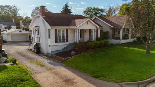 1906 Oak St, Danville, IL, 61832-1716 | Card Image