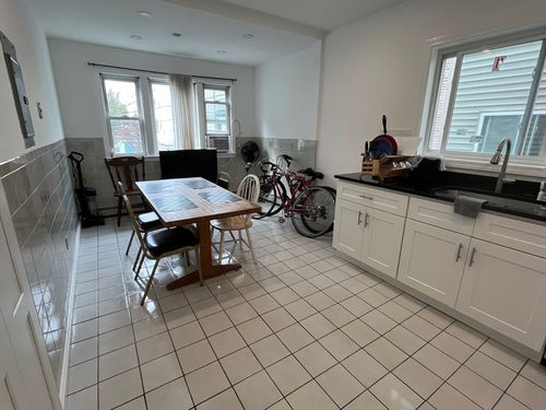 u3-22 Marcella, Cambridge, MA, 02141 | Card Image