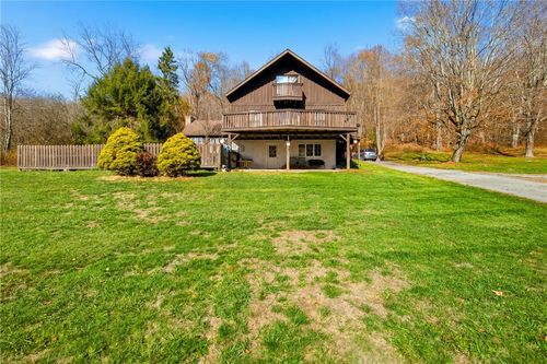 224 Shade St, Hooversville, PA, 15936-8802 | Card Image