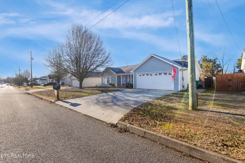 7712 Ralph Youmans Rd, Corryton, TN, 37721-2532 | Card Image