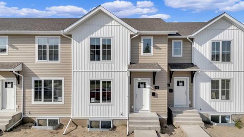 10 Anna Close, Blackfalds, AB, T4M0N1 | Card Image