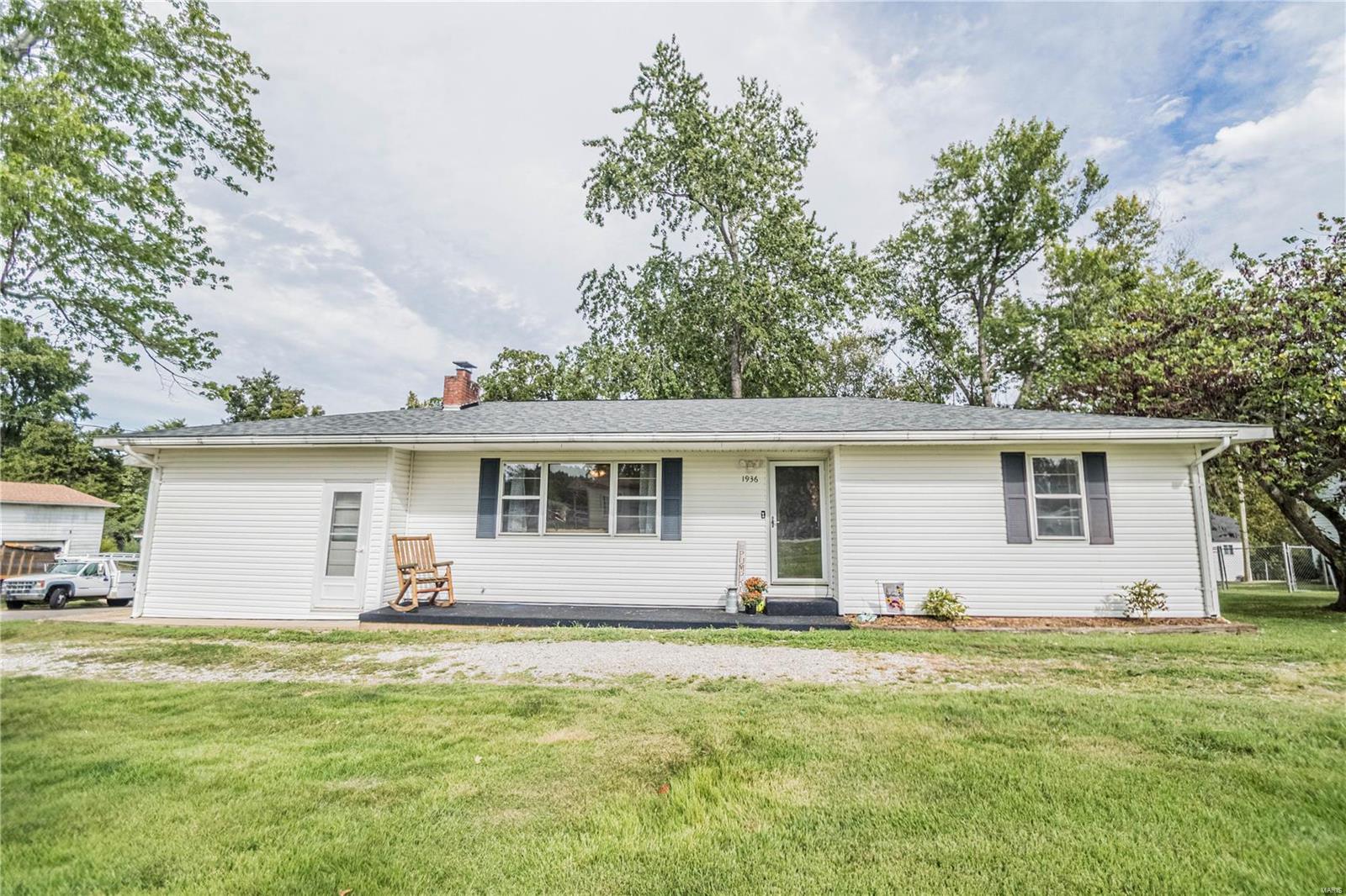 Raulston Ave, Poplar Bluff, MO 63901