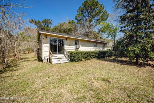 14804 Parker Rd, Biloxi, MS, 39532-7309 | Card Image