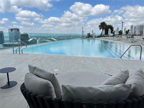 apt-3209w-300 Biscayne Boulevard Way, Miami, FL, 33131-2298 | Card Image