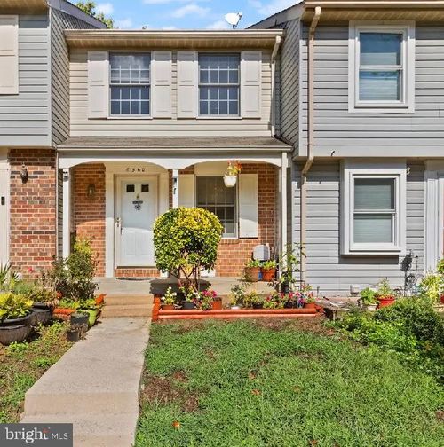 8560 Koluder Ct, Lorton, VA, 22079-3072 | Card Image