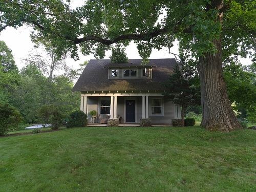 116 Hill St, Topsfield, MA, 01983-2407 | Card Image
