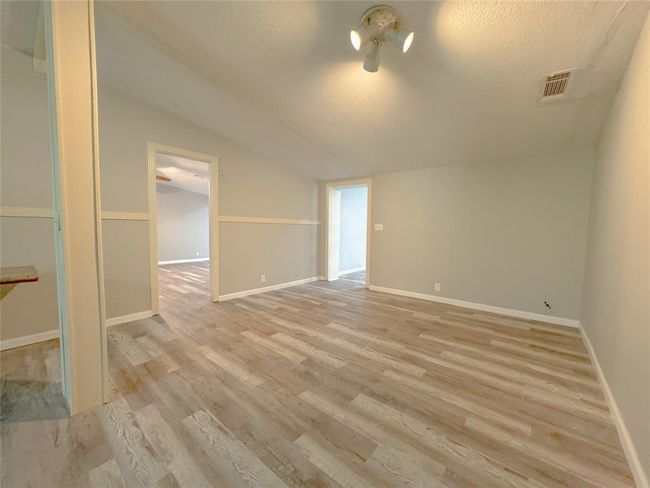 403 Fern Ln, House other with 5 bedrooms, 2 bathrooms and 1 parking in Wharton TX | Image 7