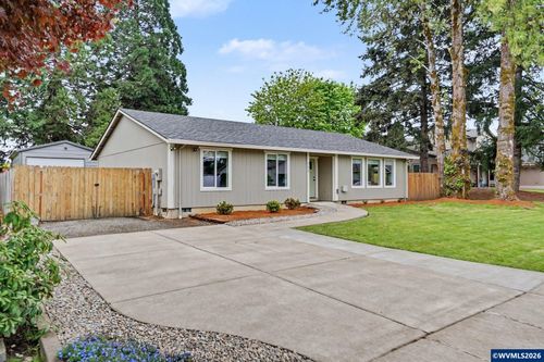 713 Ne Rosewood Ln, Dallas, OR, 97338 | Card Image