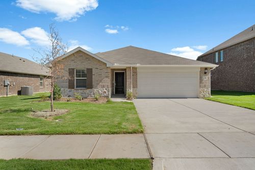 230 Teton St, Greenville, TX, 75402-8027 | Card Image