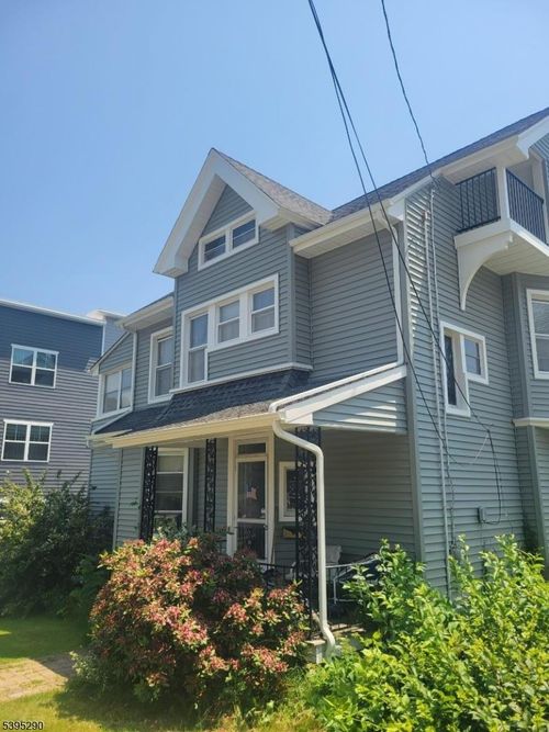 36 Prospect St, Dover, NJ, 07801-4517 | Card Image