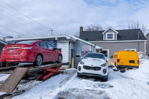 225 Concession St, Kingston, ON, K7K2B6 | Card Image