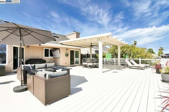 1864 Dune Point Way, House other with 3 bedrooms, 2 bathrooms and 2 parking in Discovery Bay CA | Image 8