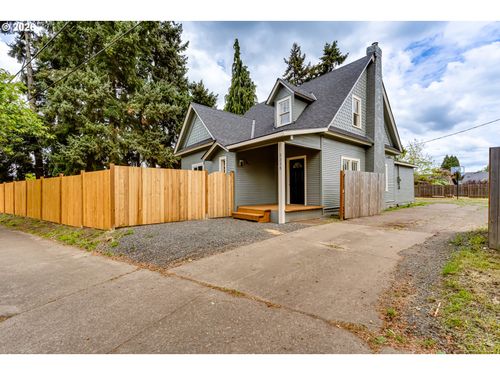 3335 River Rd, Eugene, OR, 97404-1713 | Card Image