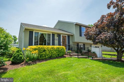 169 Independence Dr, MORRISVILLE, PA, 19067-4910 | Card Image