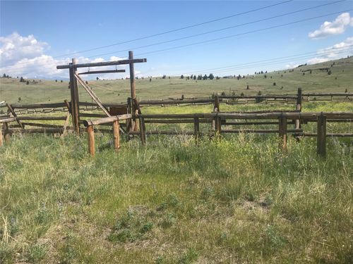 2214 Gregson Ln, Butte, MT, 59701 | Card Image