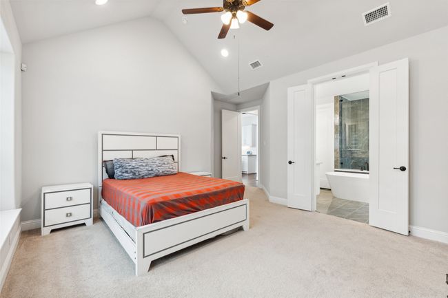 15620 Wild Cherry Ln, House other with 4 bedrooms, 3 bathrooms and null parking in Roanoke TX | Image 19