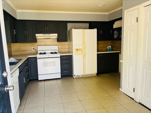 3413 Dakota Ave, Flint, MI, 48506-3153 | Card Image