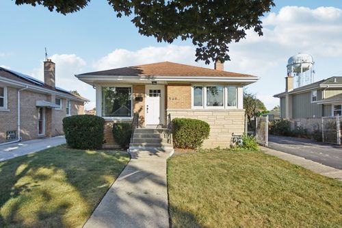 549 51st Ave, Bellwood, IL, 60104-1757 | Card Image