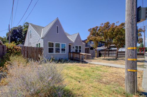 7306 Elm St, Hughson, CA, 95326 | Card Image