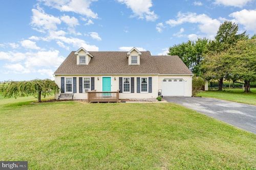 1215 Shetland Cir, EAST EARL, PA, 17519-9573 | Card Image
