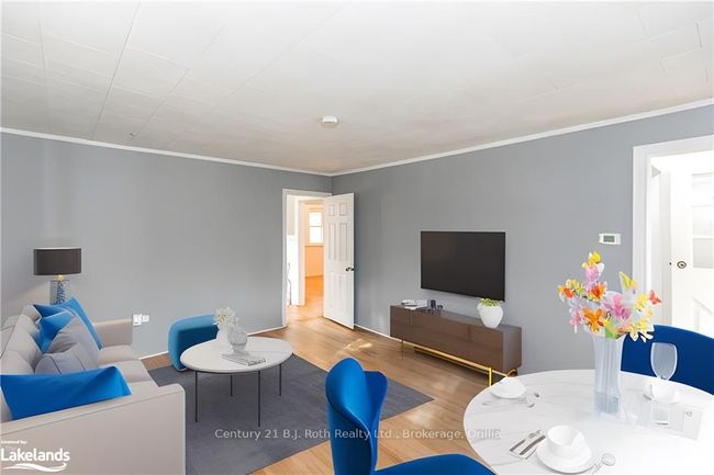 290 Barrie Rd, House other with 3 bedrooms, 2 bathrooms and 5 parking in Orillia ON | Image 7