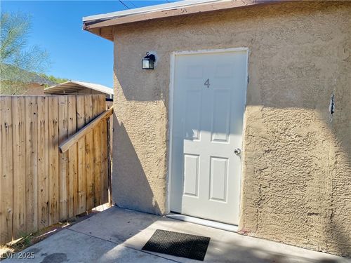 4-1871 Shadow Mountain Pl, Las Vegas, NV, 89108-2416 | Card Image