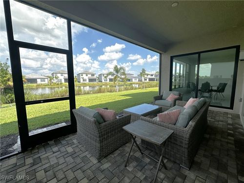 20293 Fair Oak Ln, ESTERO, FL, 33928-4067 | Card Image