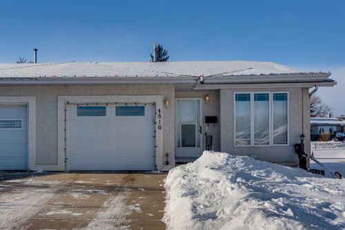 4816 55 Avenue, Lacombe, AB, T4L1T7 | Card Image