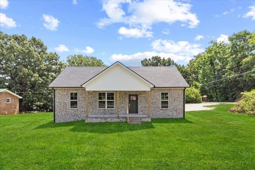 101 Hogin Road, Dickson, TN, 37055 | Card Image