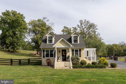 1087 Cedar Hill Rd, CLEAR BROOK, VA, 22624-1632 | Card Image