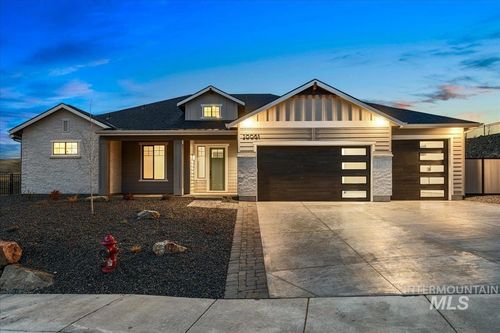 487-20061 N Swire Green Way, Boise, ID, 83714-2267 | Card Image