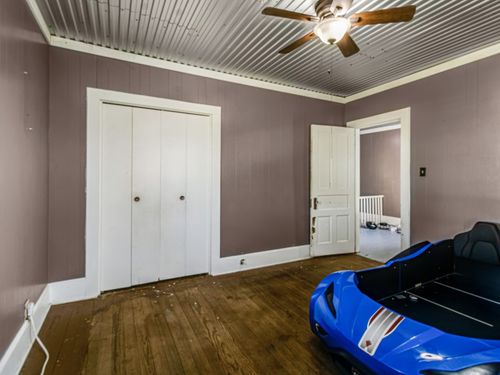 112 W Hackberry, Malone, TX, 76660-3139 | Card Image