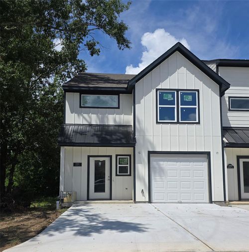 12963 Centaurus Ct, Willis, TX, 77318-5026 | Card Image