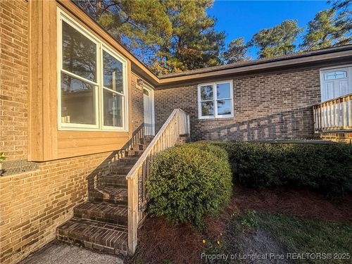 527 Coronation Dr, Fayetteville, NC, 28311-0202 | Card Image