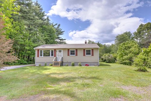 15 Birchwood Avenue, Windham, ME, 04062 | Card Image