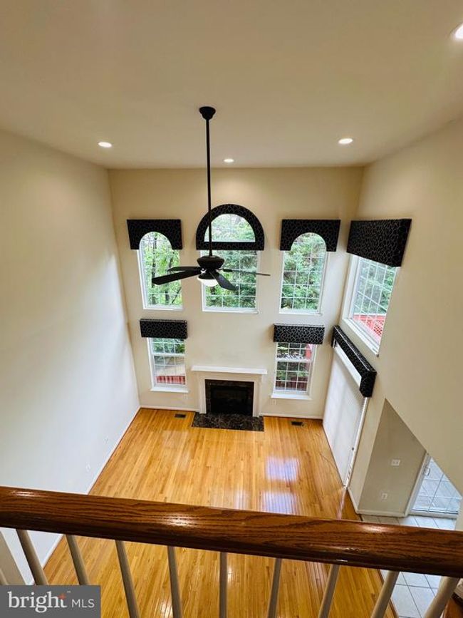 2975 Caribbean Ct, House other with 5 bedrooms, 4 bathrooms and null parking in Fairfax VA | Image 16