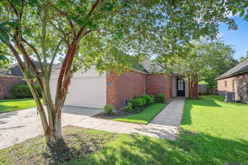 3121 Nicholson Lake Dr, Baton Rouge, LA, 70810-0354 | Card Image