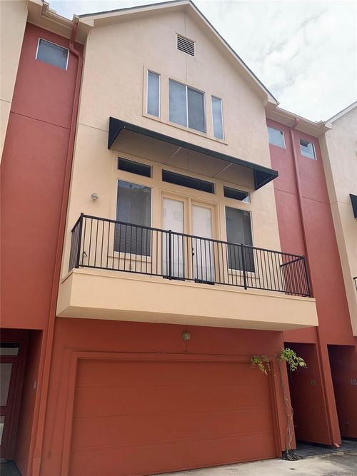 11-2437 South Boulevard, Houston, TX, 77098 | Card Image