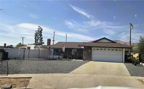 7048 Catalpa Ave, Highland, CA, 92346-3303 | Card Image