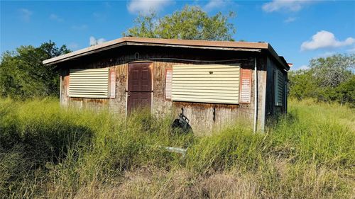 7 County Road 798, Sinton, TX, 78387 | Card Image