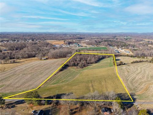 1 Dobbins Mill Rd, Yadkinville, NC, 27055 | Card Image