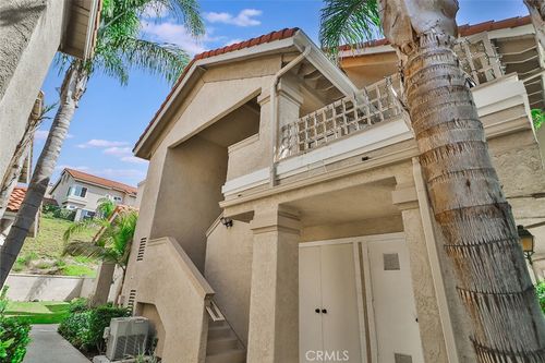 a-625 Hazelwood Way, Simi Valley, CA, 93065-7680 | Card Image