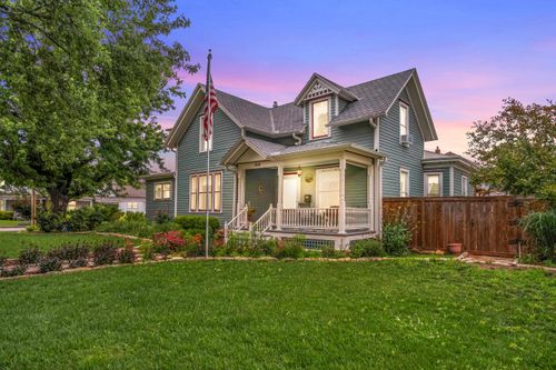 400 E 3rd St, Newton, KS, 67114-3416 | Card Image