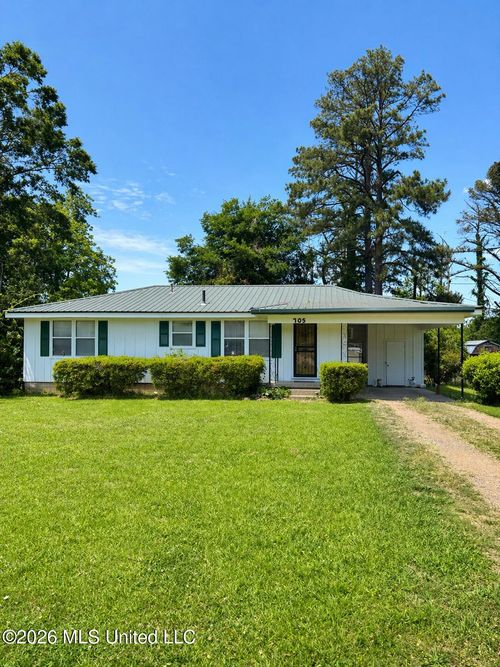 705 Grenada Boulevard Exd, Greenwood, MS, 38930 | Card Image