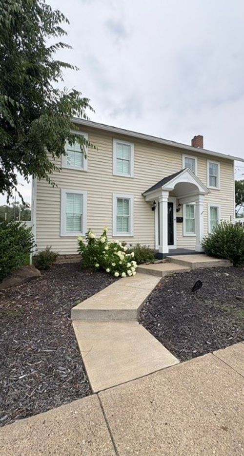 478 Jefferson Ave, Vanport, PA, 15009-1542 | Card Image