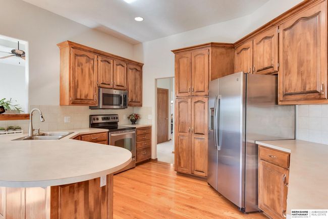 5210 S 165 Th St, House other with 5 bedrooms, 3 bathrooms and 3 parking in Omaha NE | Image 13