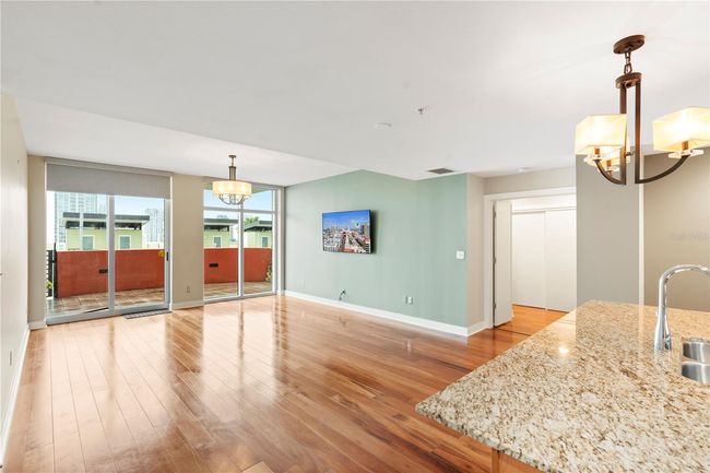 UNIT-912 - 1208 E Kennedy Blvd, Condo with 2 bedrooms, 2 bathrooms and null parking in TAMPA FL | Image 22