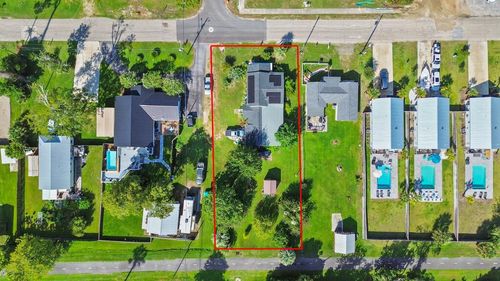 513 Woodward Ave, Port St. Joe, FL, 32456 | Card Image